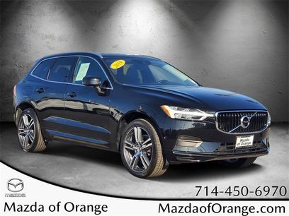 Used 2019 Volvo XC60 T5 Momentum w/ Multimedia Package