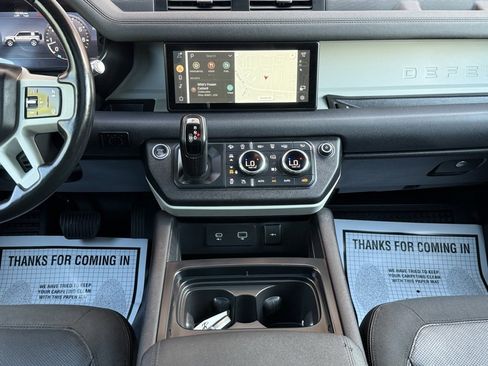 Used 2021 Land Rover Defender 110 S image 25
