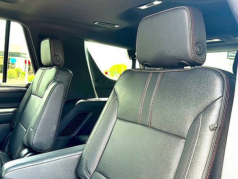 Used 2024 Chevrolet Tahoe RST w/ Luxury Package AWD/4WD image 20