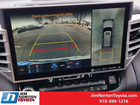 Used 2024 Toyota Sequoia Platinum image 19