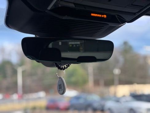 Used 2023 Land Rover Range Rover Sport SE image 39