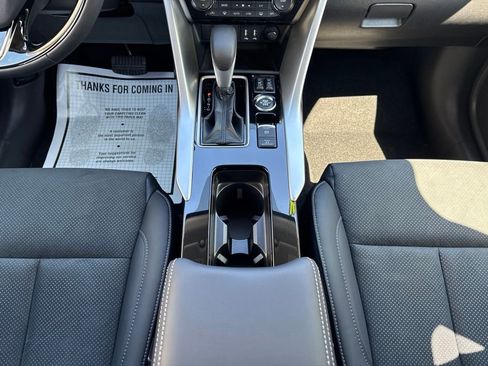 Used 2024 Mitsubishi Eclipse Cross SE AWD/4WD image 30