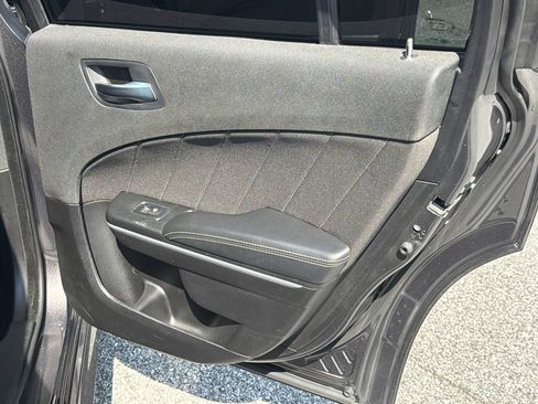 Used 2022 Dodge Charger Scat Pack RWD image 16