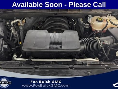 Used 2023 Chevrolet Suburban RST w/ Sport Performance Package AWD/4WD image 38