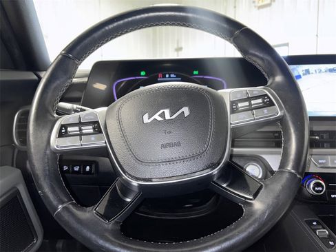 Used 2023 Kia Telluride EX X-Line image 21