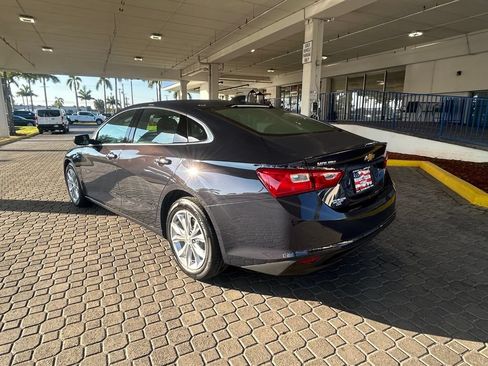 Used 2025 Chevrolet Malibu LT FWD image 5