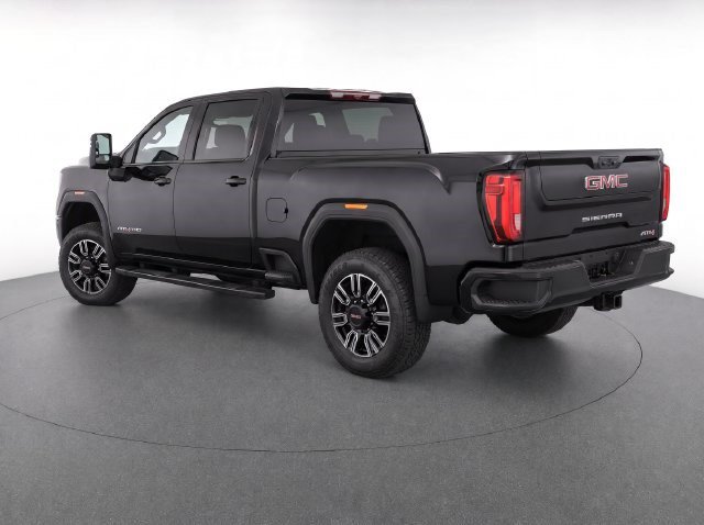 Used 2022 GMC Sierra 2500 AT4 w/ Gooseneck/5TH Wheel Package AWD/4WD image 5