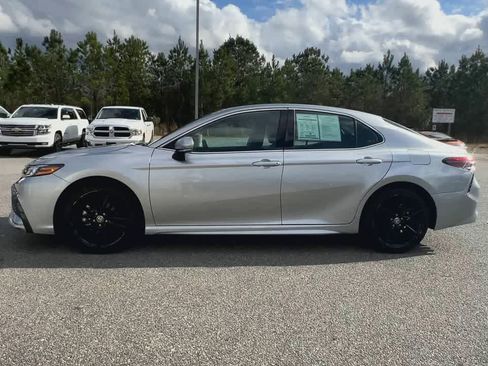 Used 2024 Toyota Camry XSE image 5