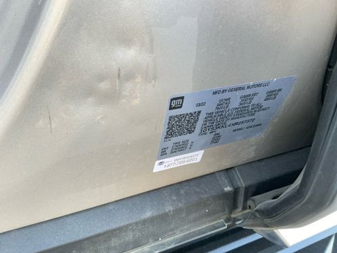 Used 2022 Cadillac Escalade ESV Premium Luxury image 21