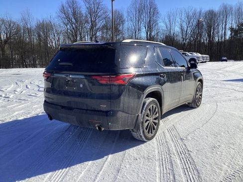 Used 2023 Chevrolet Traverse RS image 7