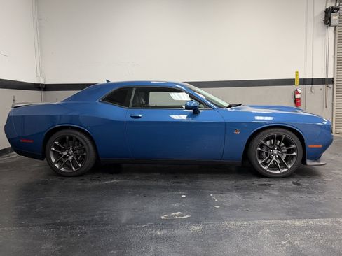 Used 2023 Dodge Challenger R/T Scat Pack w/ Plus Package image 5