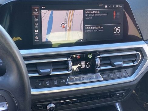 Used 2019 BMW 330i xDrive 330i xDrive w/ Premium Package image 26