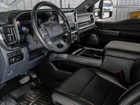 Used 2024 Ford F250 Lariat w/ Lariat Ultimate Package AWD/4WD image 13
