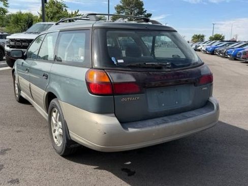 Used 2001 Subaru Outback Wagon AWD/4WD image 4