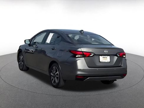 Used 2025 Nissan Versa SV image 11