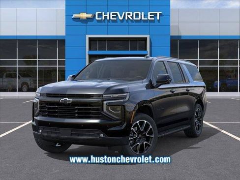 New 2026 Chevrolet Suburban RST w/ Comfort Package AWD/4WD image 6