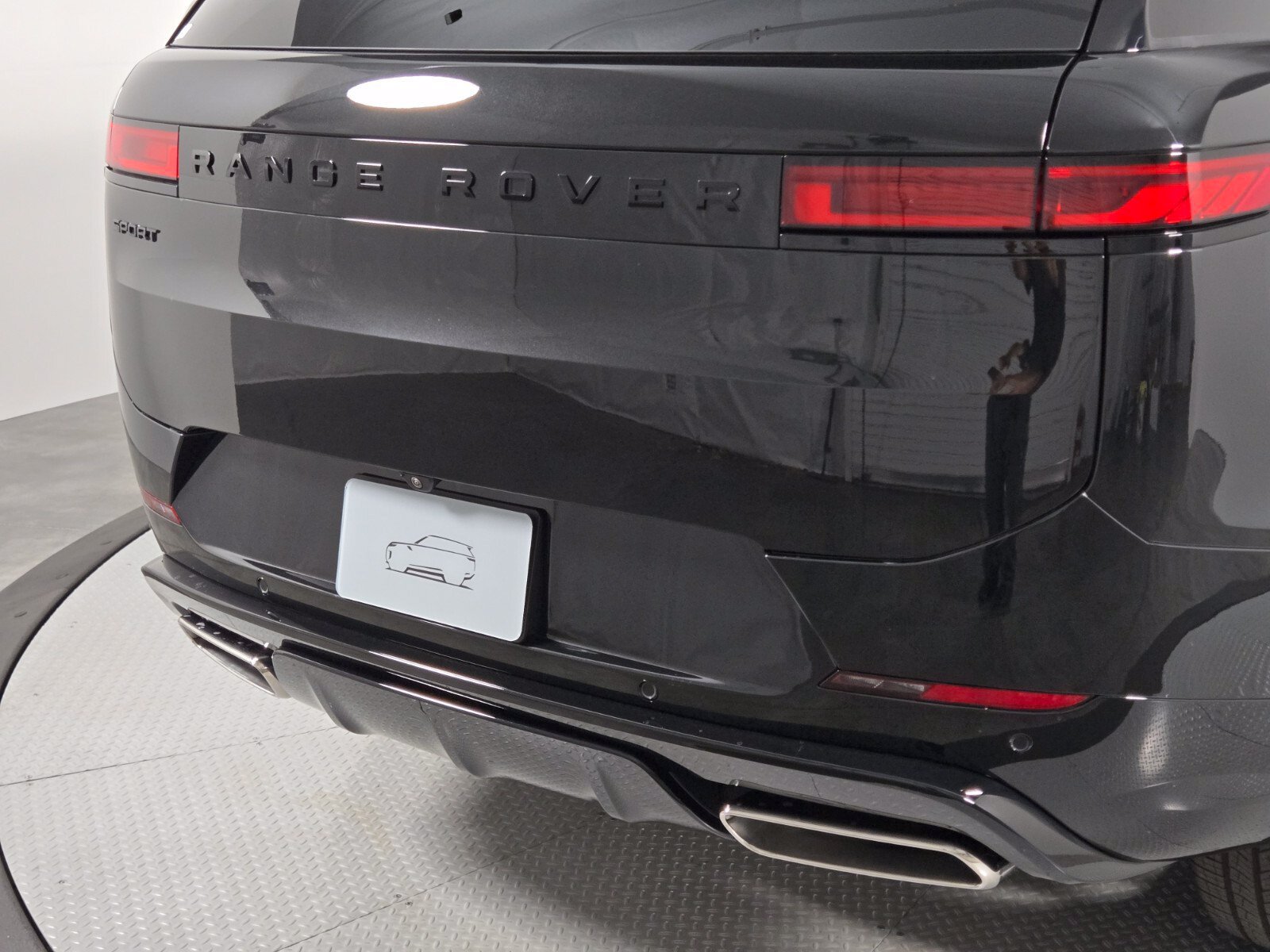 New 2027 Land Rover Range Rover Sport Dynamic SE AWD/4WD image 7