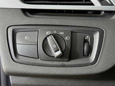 Used 2019 BMW X1 xDrive28i w/ Convenience Package image 10