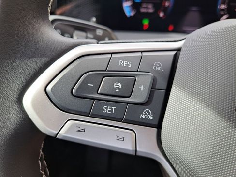 New 2025 Volkswagen Tiguan S image 14