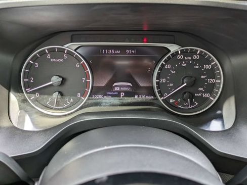 Used 2023 Nissan Rogue SL FWD image 31