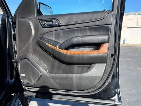 Used 2015 Chevrolet Tahoe LTZ image 26