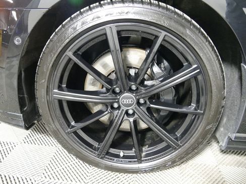 Used 2023 Audi A8 L 3.0T w/ Executive Package image 26