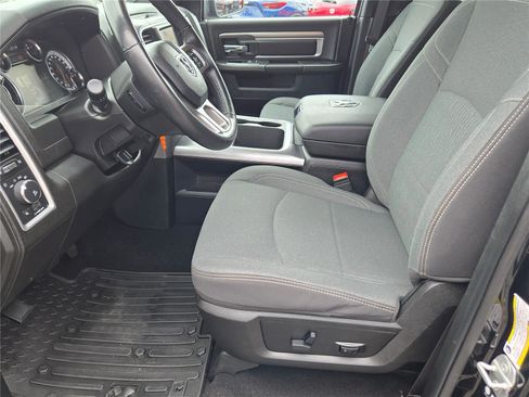 Used 2024 RAM 1500 Classic Warlock w/ Electronics Group AWD/4WD image 19