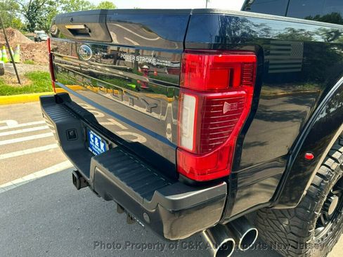 Used 2022 Ford F250 Lariat w/ Tremor Off-Road Package AWD/4WD image 27
