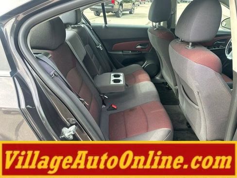 Used 2014 Chevrolet Cruze LT FWD image 30