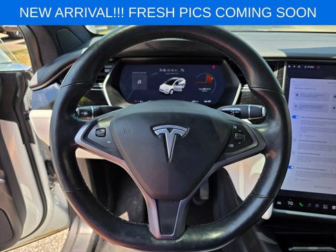 Used 2020 Tesla Model X Long Range AWD/4WD image 11