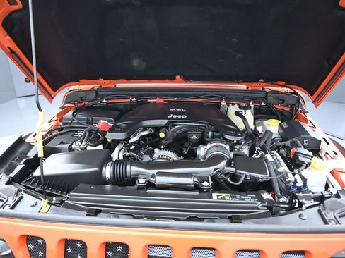 Used 2019 Jeep Wrangler Unlimited Sport S image 41