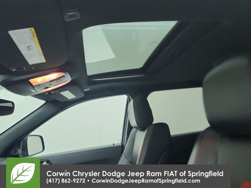 Used 2024 Dodge Durango GT image 29