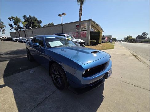 Used 2021 Dodge Challenger GT w/ Blacktop Package AWD/4WD image 3