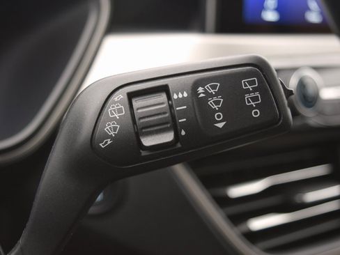 Used 2022 Ford Escape SE w/ Cold Weather Package image 15