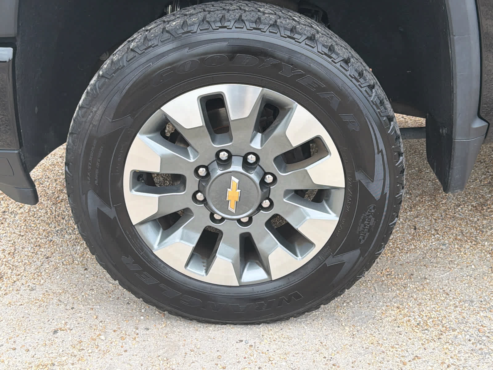 Used 2025 Chevrolet Silverado 2500 Custom w/ Custom Convenience Package AWD/4WD image 10