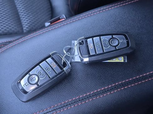 Used 2024 Ford Escape ST-Line w/ Tech Pack #1 AWD/4WD image 34