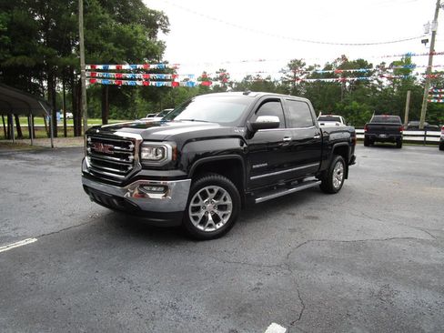 Used 2018 GMC Sierra 1500 SLT w/ SLT Premium Package AWD/4WD image 38