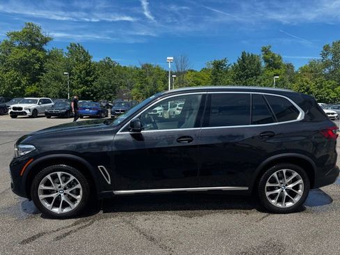 Used 2021 BMW X5 xDrive40i w/ Premium Package AWD/4WD image 2