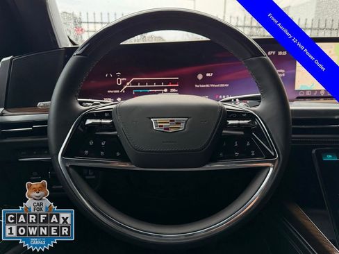 Used 2025 Cadillac Escalade ESV Sport Platinum w/ LPO, Floor Liner Package image 13