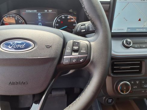 Used 2023 Ford Maverick Lariat w/ Lariat Luxury Package image 14
