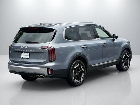 Certified 2024 Kia Telluride EX w/ EX Captain's Chair Package FWD image 7