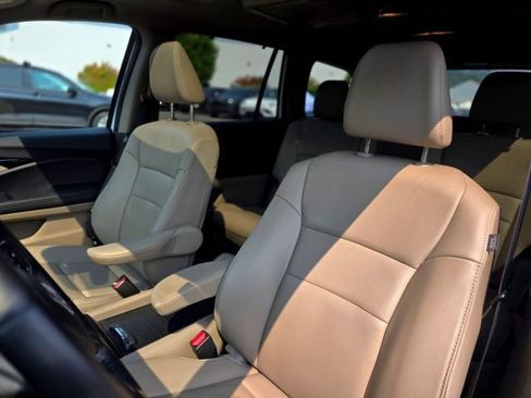 Used 2022 Honda Pilot Touring image 34