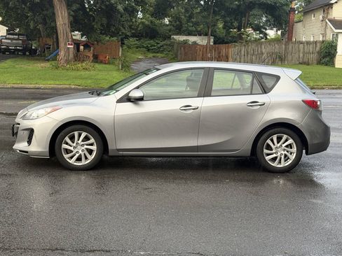 Used 2012 MAZDA MAZDA3 i Touring FWD image 4
