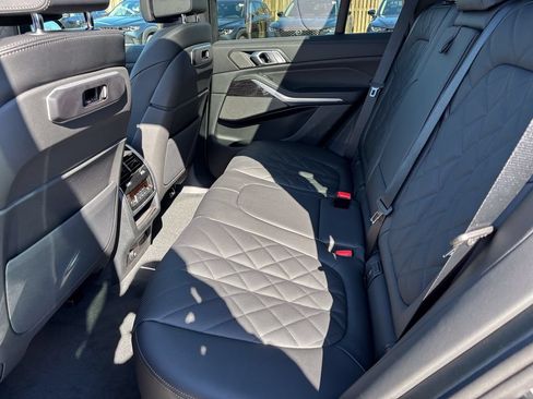 New 2026 BMW X5 xDrive40i w/ M Sport Package AWD/4WD image 32