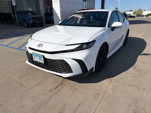 Certified 2025 Toyota Camry SE w/ Convenience Package FWD image 10