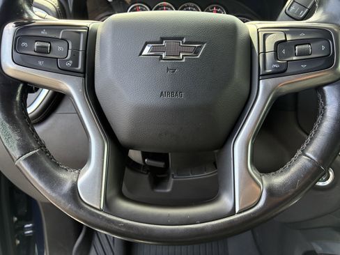 Used 2020 Chevrolet Silverado 1500 RST AWD/4WD image 28