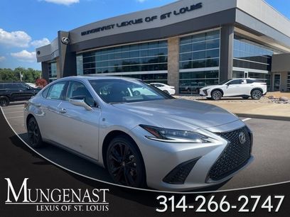 New 2025 Lexus ES 300h F Sport