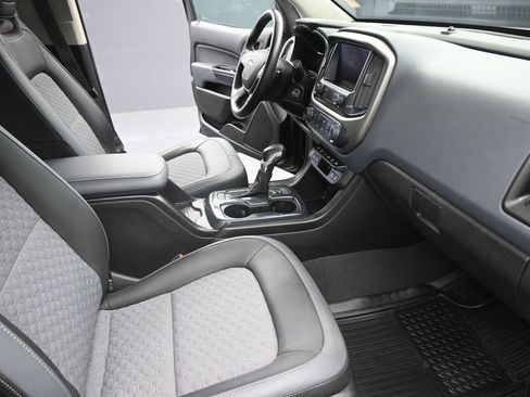 Used 2022 Chevrolet Colorado Z71 image 18