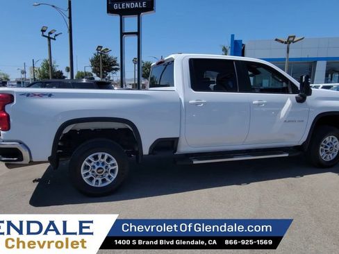 Certified 2025 Chevrolet Silverado 2500 LT w/ Convenience Package AWD/4WD image 8