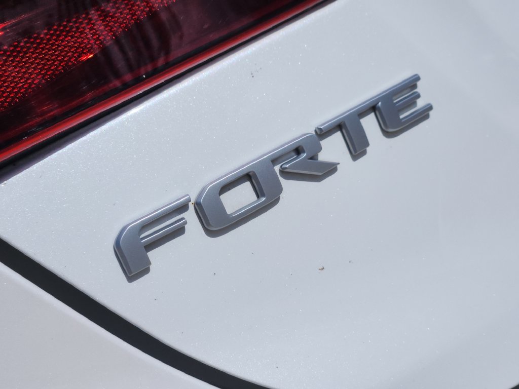Certified 2024 Kia Forte LXS FWD image 22